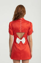 S / Red