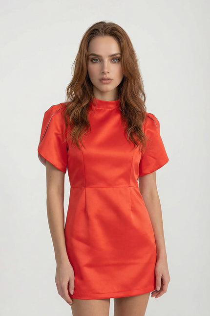 Béatrice - Mini Dress with Back Cutout and Bow